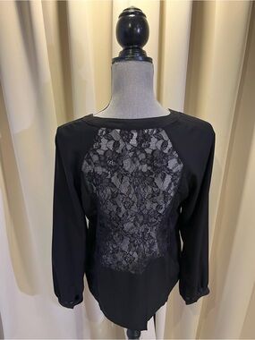 LC Lauren Conrad Black Lace-Back Long Sleeve Blouse